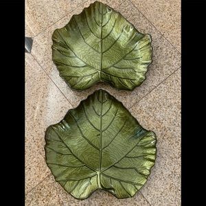 🍃 New!Set of 2 Green Leaf Plates/Serving Platters